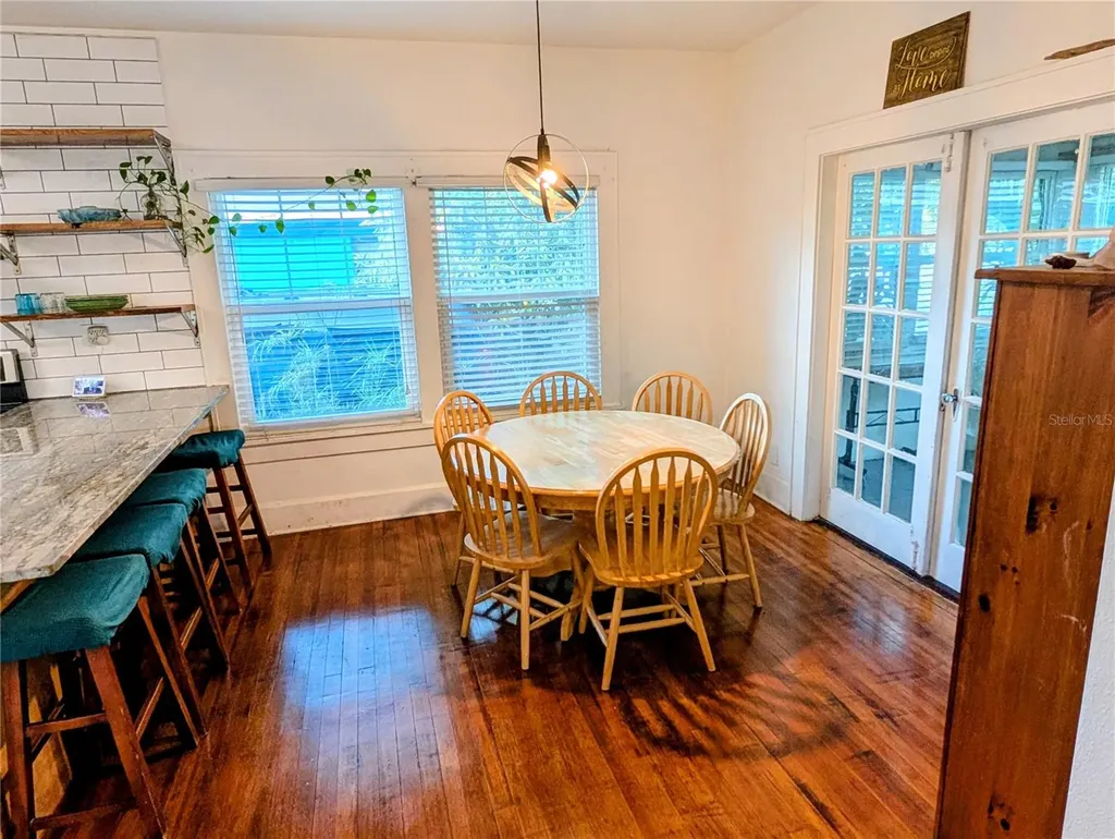 5313 S 18th Avenue S Gulfport FL 33707
