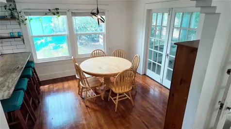 5313 18th Avenue S Gulfport FL 33707