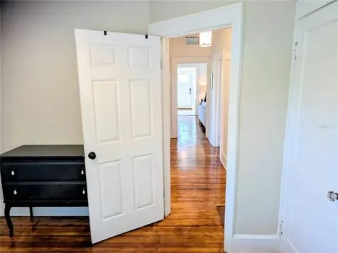 5313 18th Avenue S Gulfport FL 33707