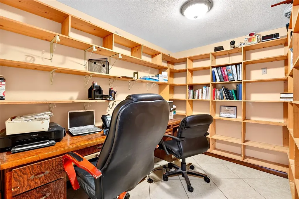 4711 County Road 134 Wildwood FL 34785