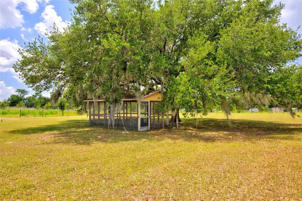 4711 County Road 134 Wildwood FL 34785