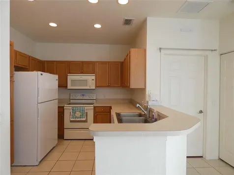 2406 Grand Central Parkway Orlando FL 32839
