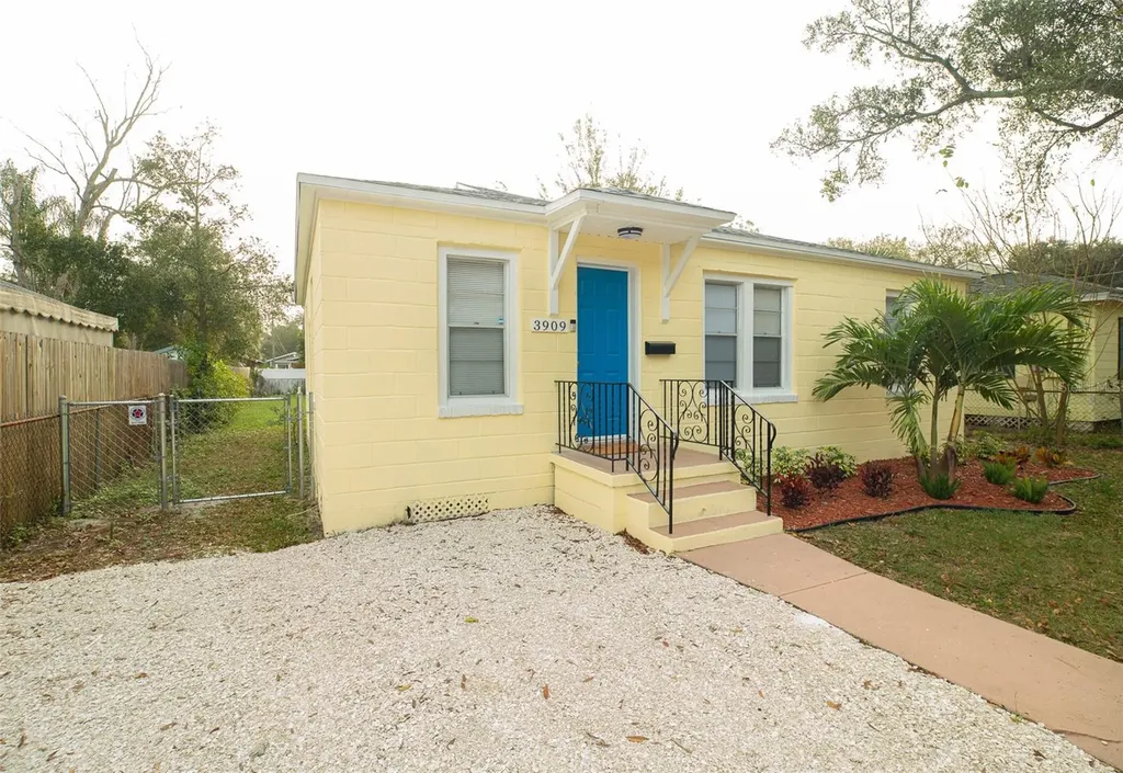 3909 N Darwin Avenue Tampa FL 33603