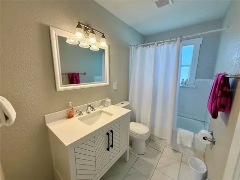 3909 N Darwin Avenue Tampa FL 33603