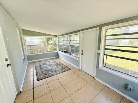 3909 N Darwin Avenue Tampa FL 33603