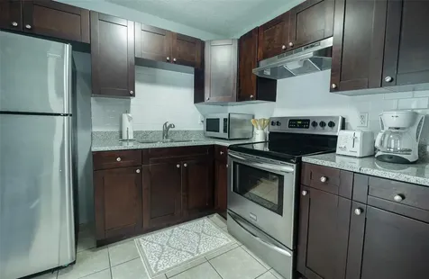 3909 N Darwin Avenue Tampa FL 33603