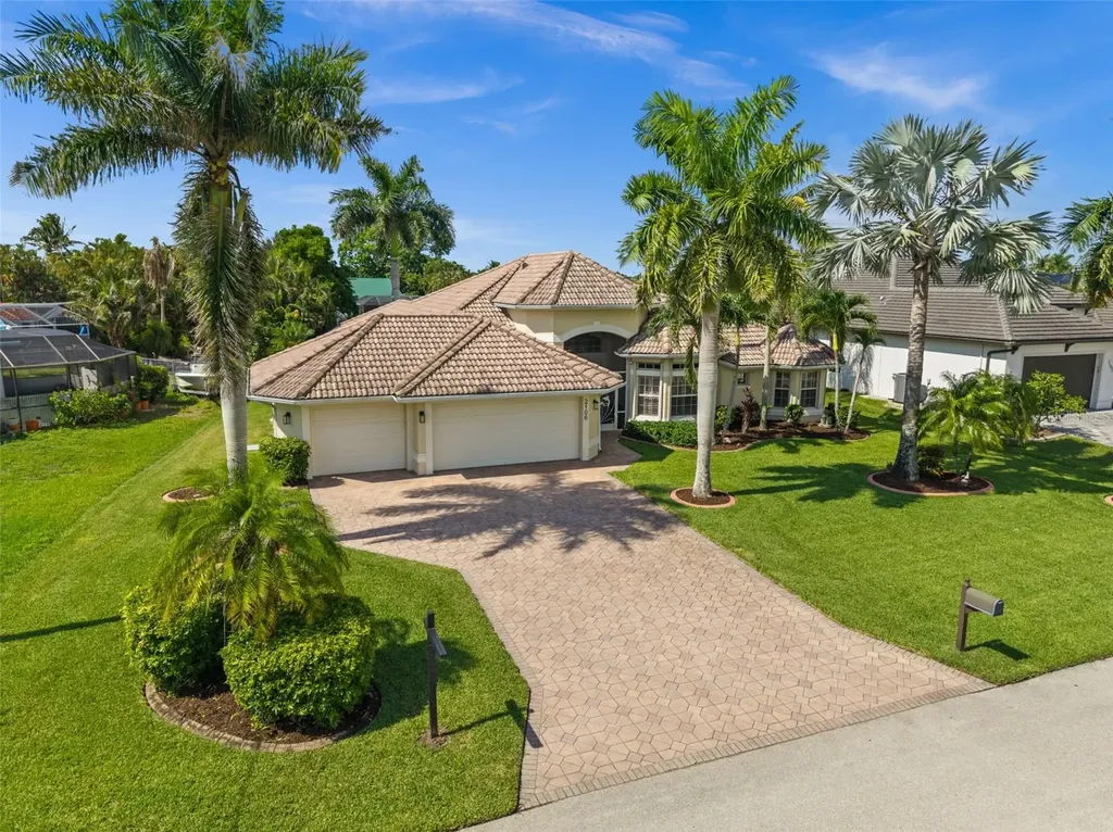 2106 SE 20th Lane Cape Coral FL 33990