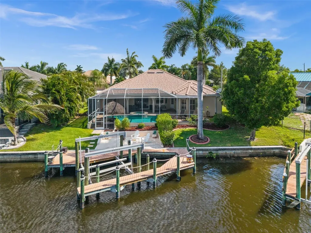 2106 SE 20th Lane Cape Coral FL 33990