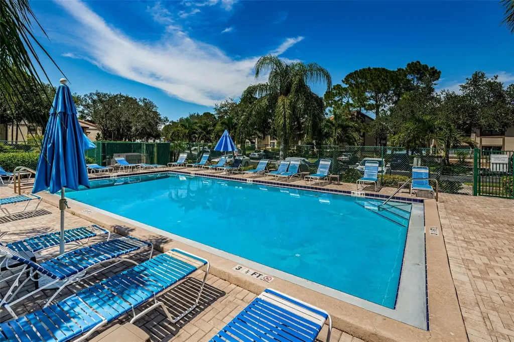 250 Woodlake Wynde Oldsmar FL 34677