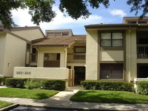 250 Woodlake Wynde Oldsmar FL 34677