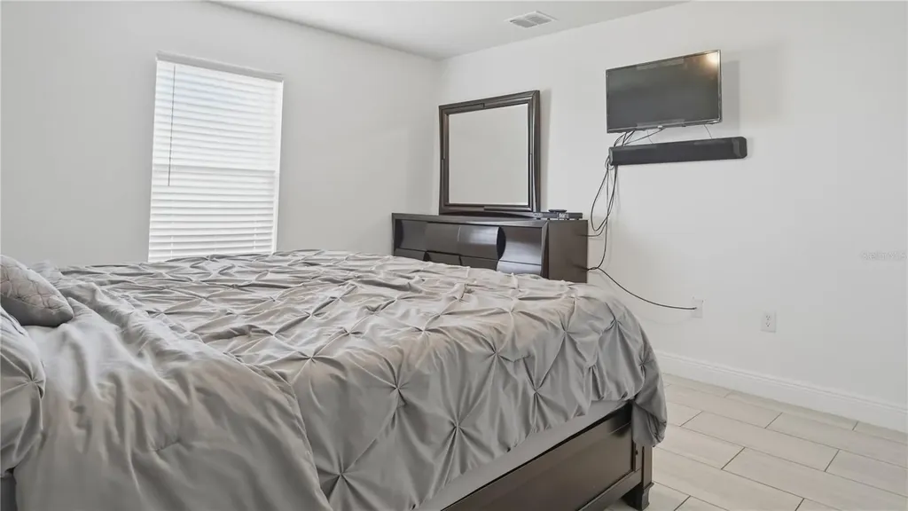 16 Alicante Court Kissimmee FL 34758