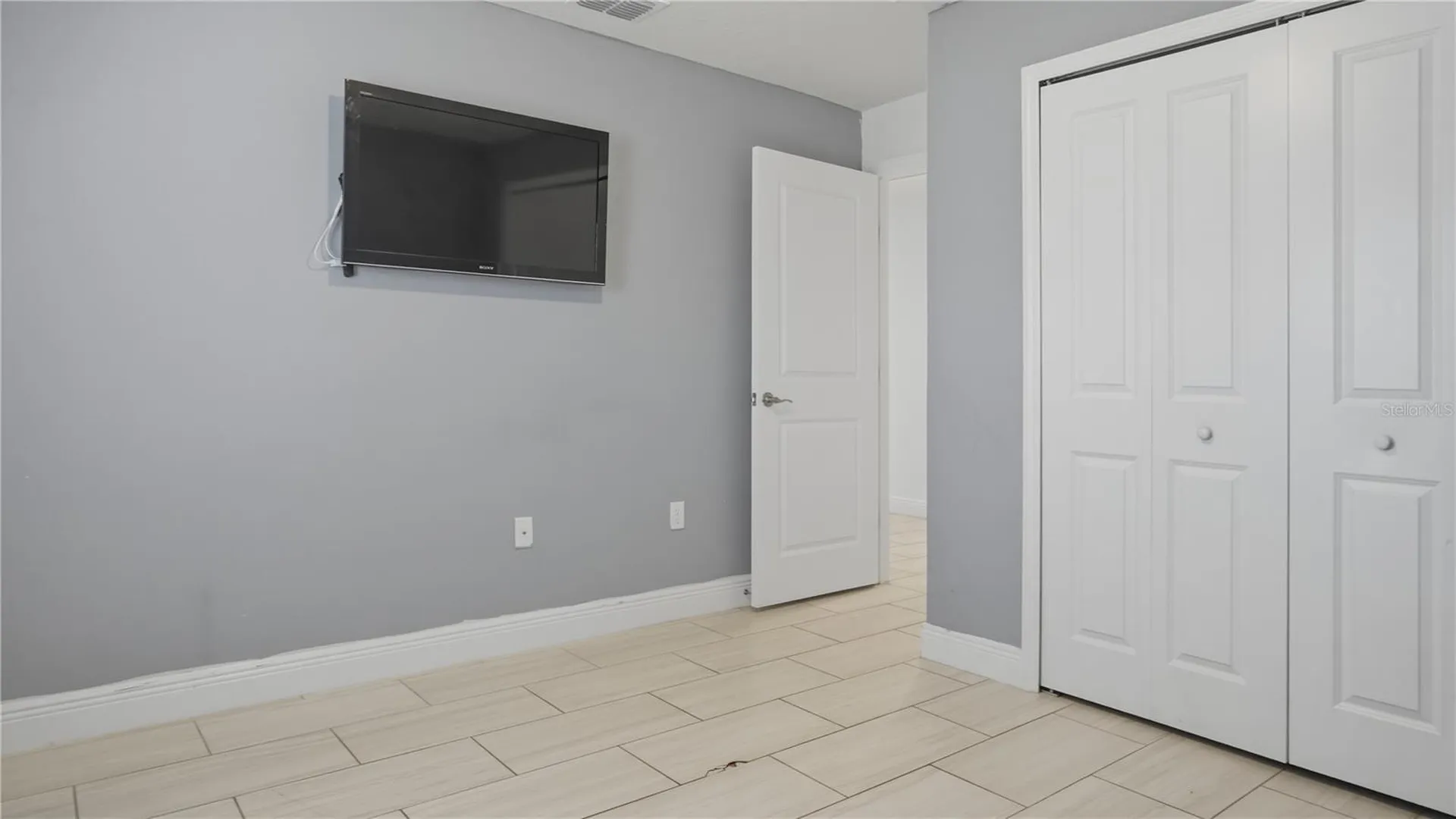 16 Alicante Court Kissimmee FL 34758