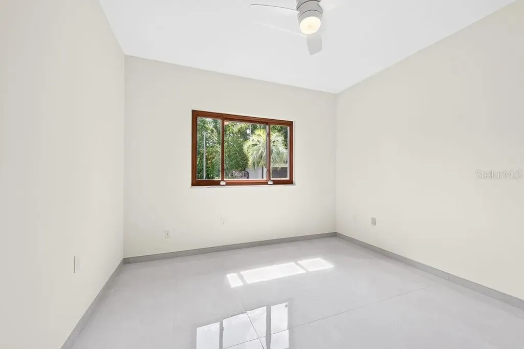 1007 Lakewood Drive Brandon FL 33510