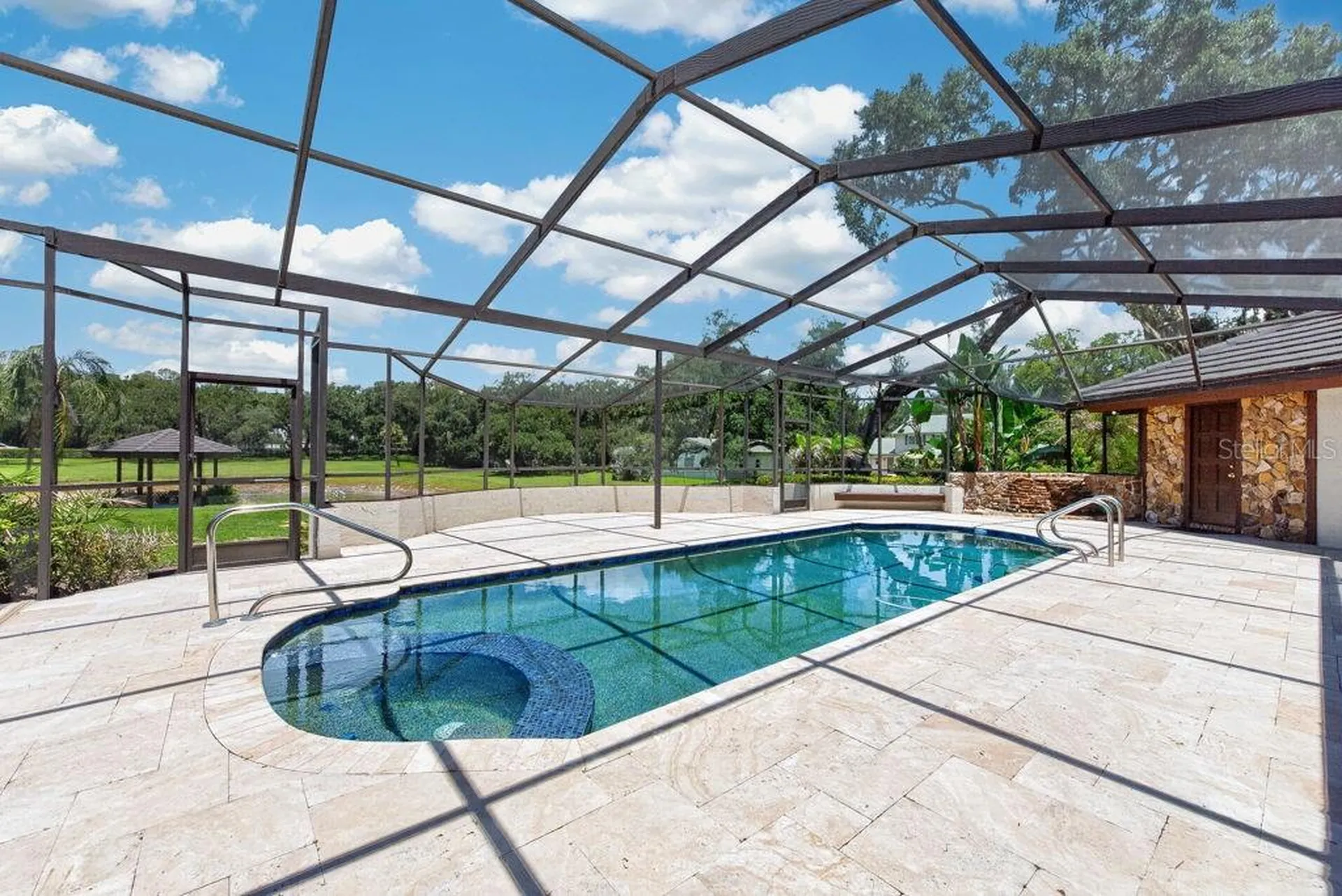 1007 Lakewood Drive Brandon FL 33510