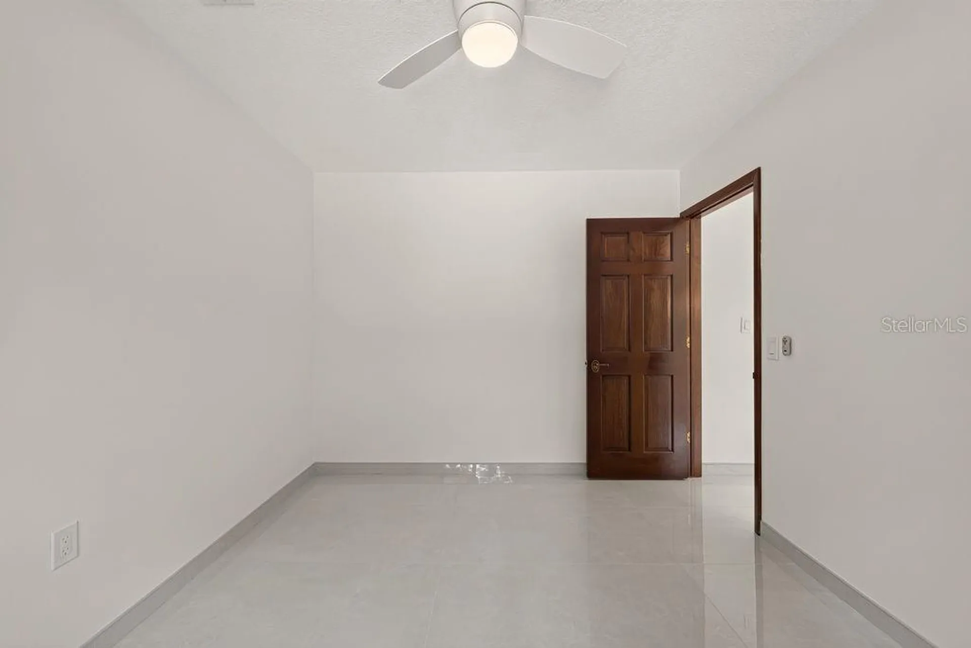 1007 Lakewood Drive Brandon FL 33510