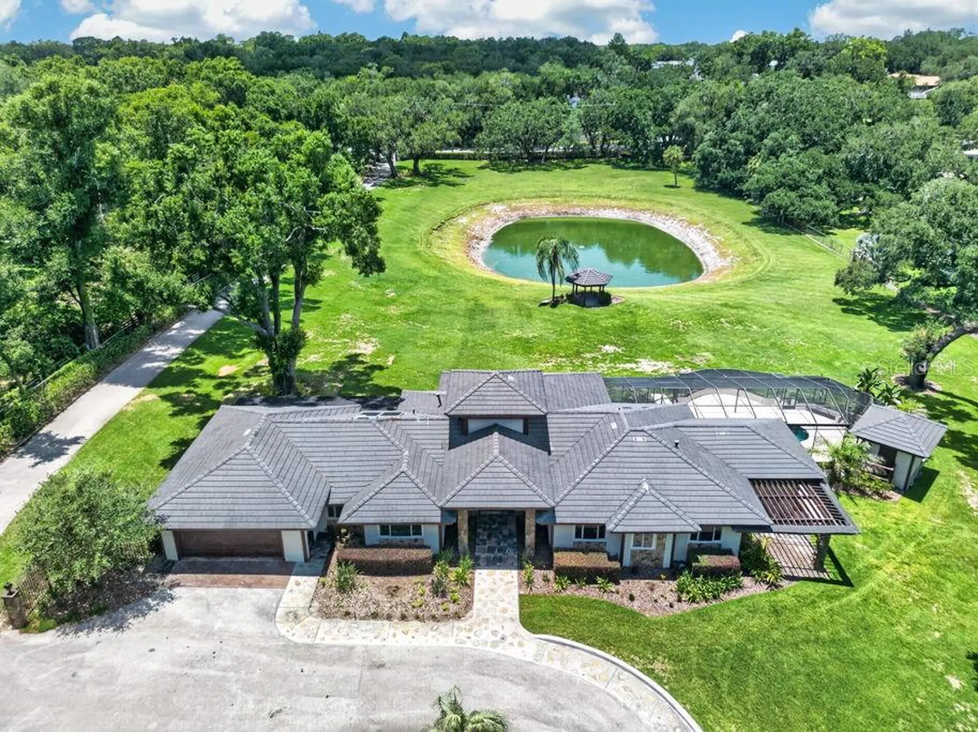 1007 Lakewood Drive Brandon FL 33510