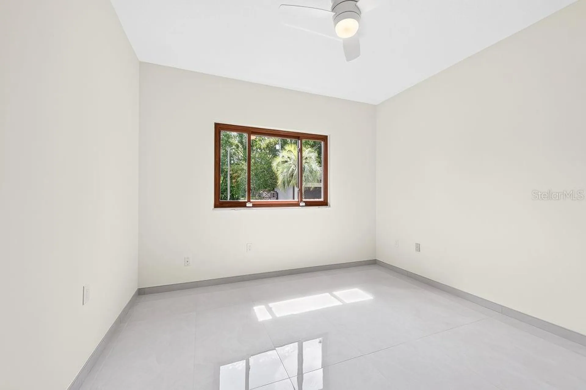 1007 Lakewood Drive Brandon FL 33510