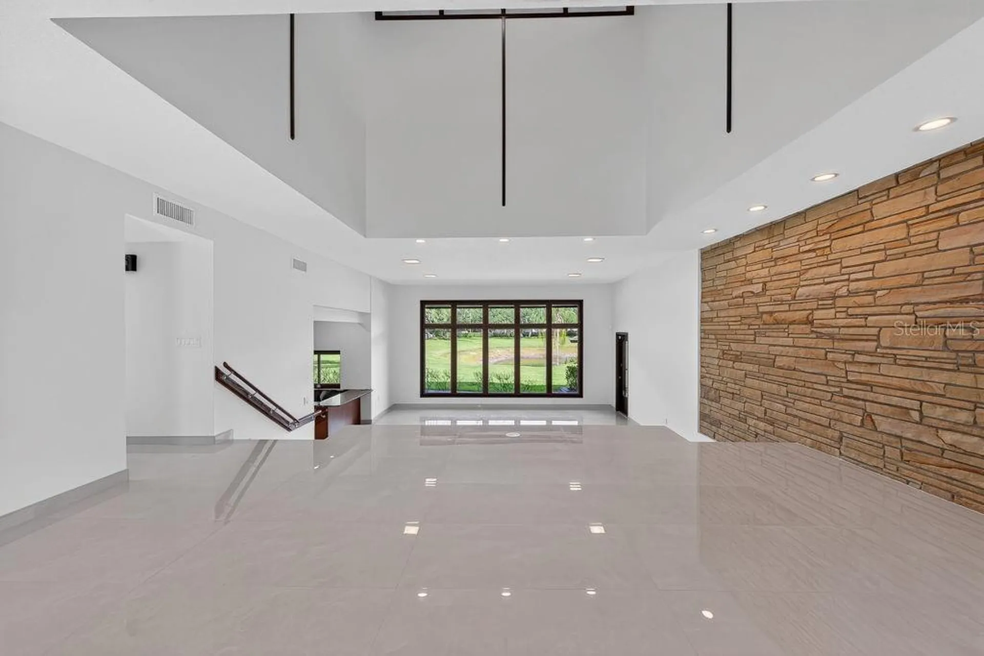 1007 Lakewood Drive Brandon FL 33510