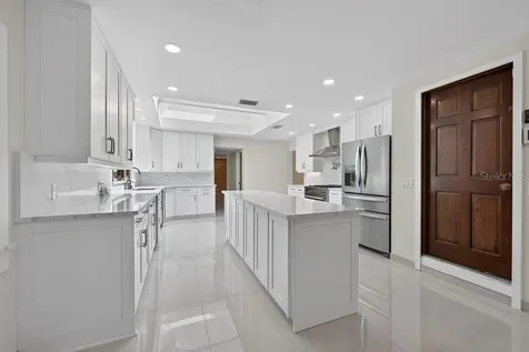 1007 Lakewood Drive Brandon FL 33510