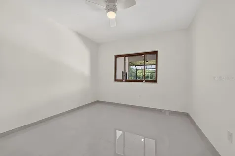 1007 Lakewood Drive Brandon FL 33510