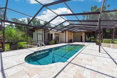 1007 Lakewood Drive Brandon FL 33510