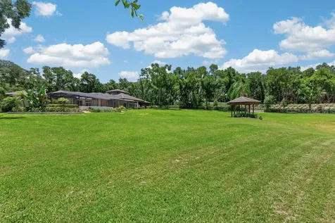 1007 Lakewood Drive Brandon FL 33510