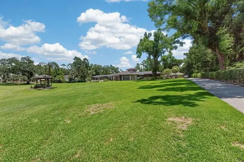 1007 Lakewood Drive Brandon FL 33510