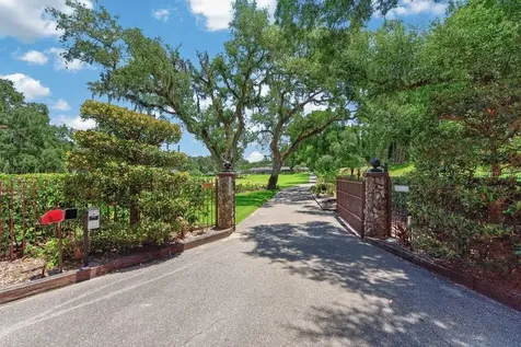 1007 Lakewood Drive Brandon FL 33510