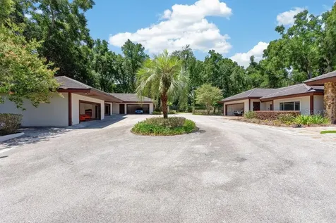 1007 Lakewood Drive Brandon FL 33510