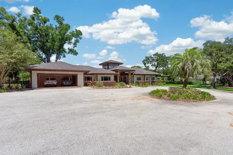 1007 Lakewood Drive Brandon FL 33510