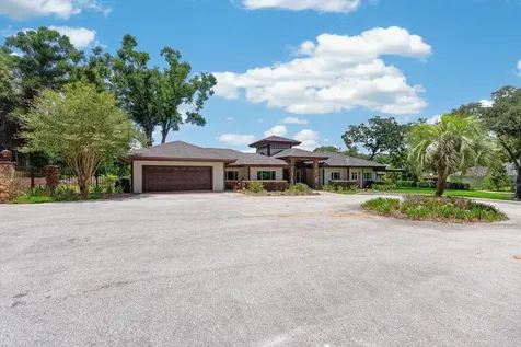 1007 Lakewood Drive Brandon FL 33510