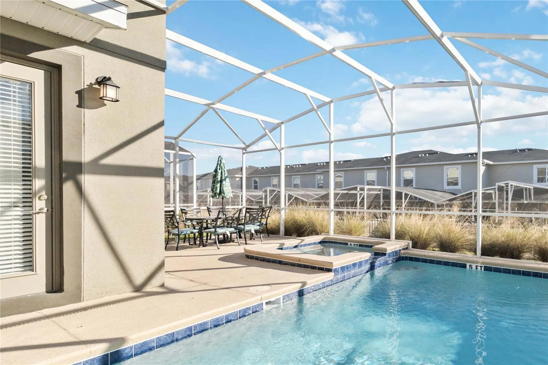1009 Leader Davenport FL 33896