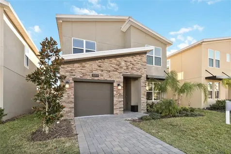 1009 Leader Davenport FL 33896