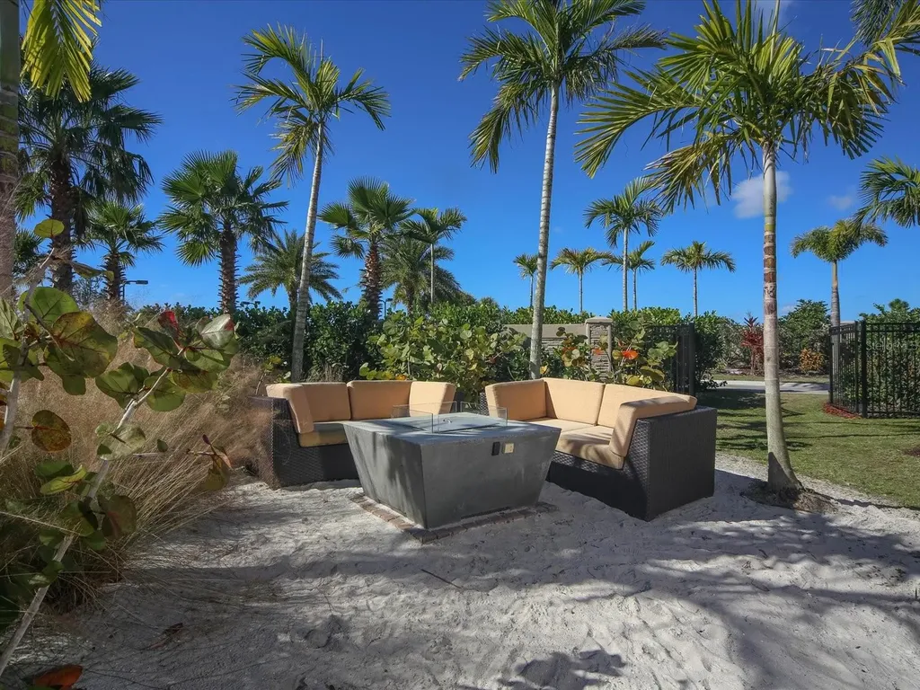 13604 Messina Loop Bradenton FL 34211