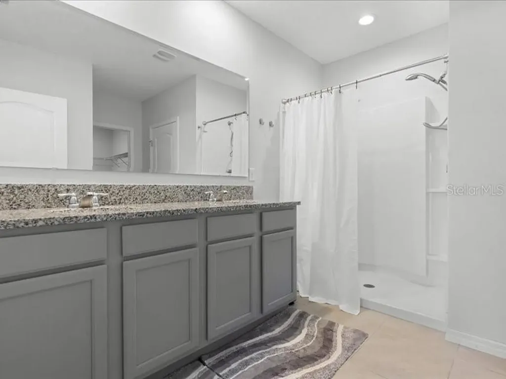 2796 Grandbury Grove Road Lakeland FL 33811