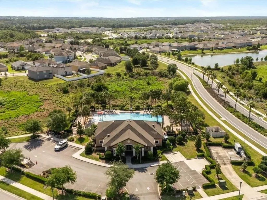 2796 Grandbury Grove Road Lakeland FL 33811