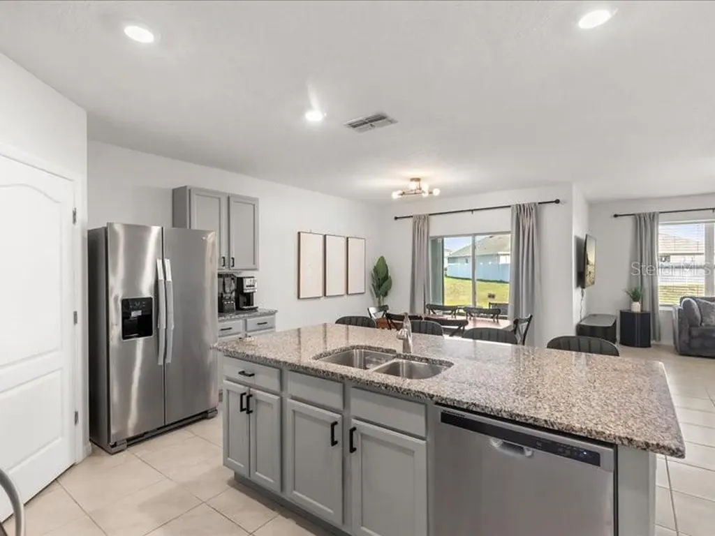 2796 Grandbury Grove Road Lakeland FL 33811