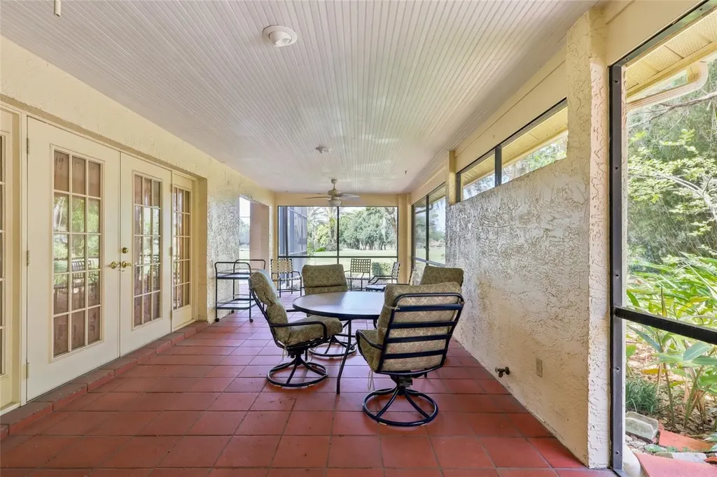 5359 Saddlebrook Way Wesley Chapel FL 33543