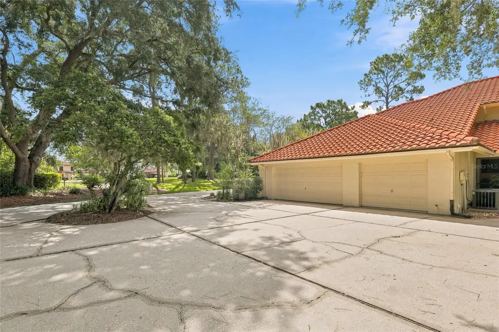 5359 Saddlebrook Way Wesley Chapel FL 33543