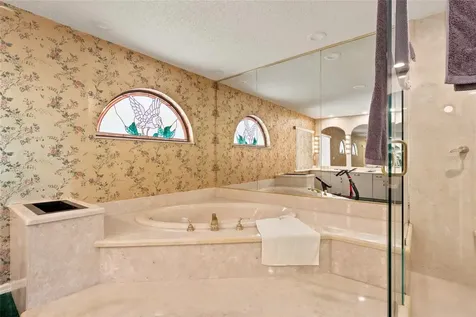5359 Saddlebrook Way Wesley Chapel FL 33543