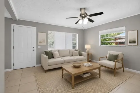 2209 9th Court NE Winter Haven FL 33881