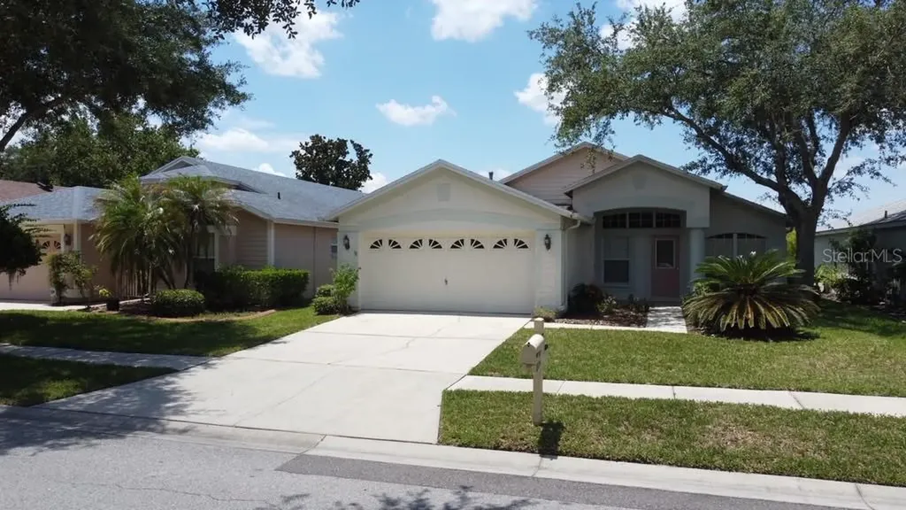 18014 Arbor Crest Drive Tampa FL 33647