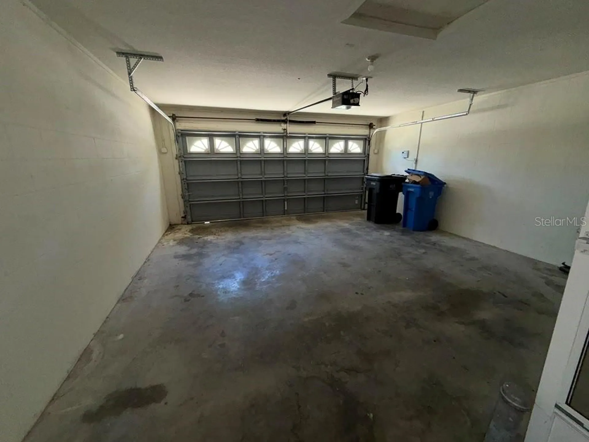 18014 Arbor Crest Drive Tampa FL 33647