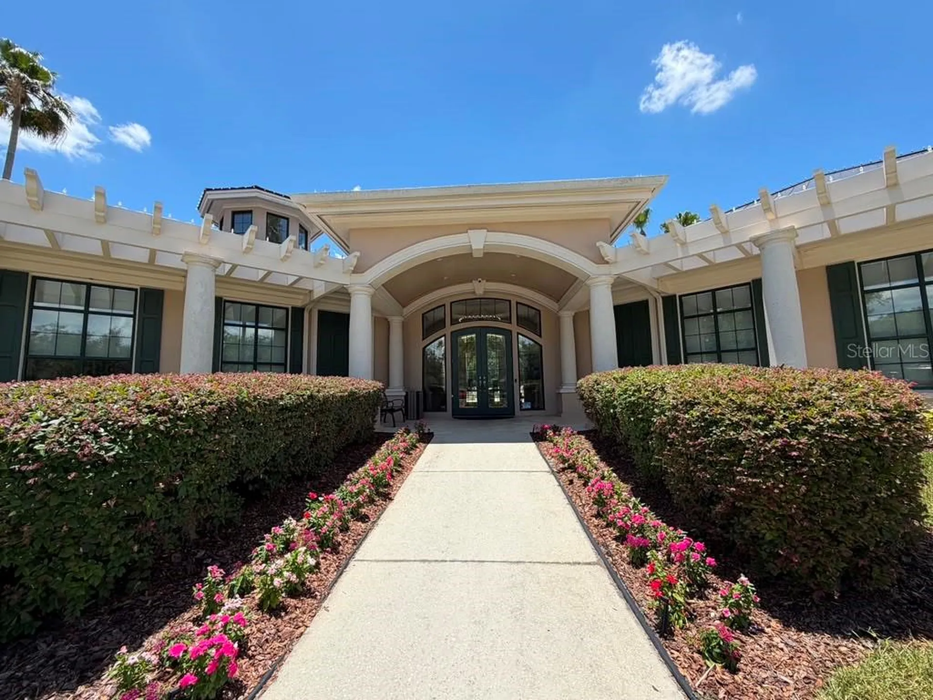 18014 Arbor Crest Drive Tampa FL 33647