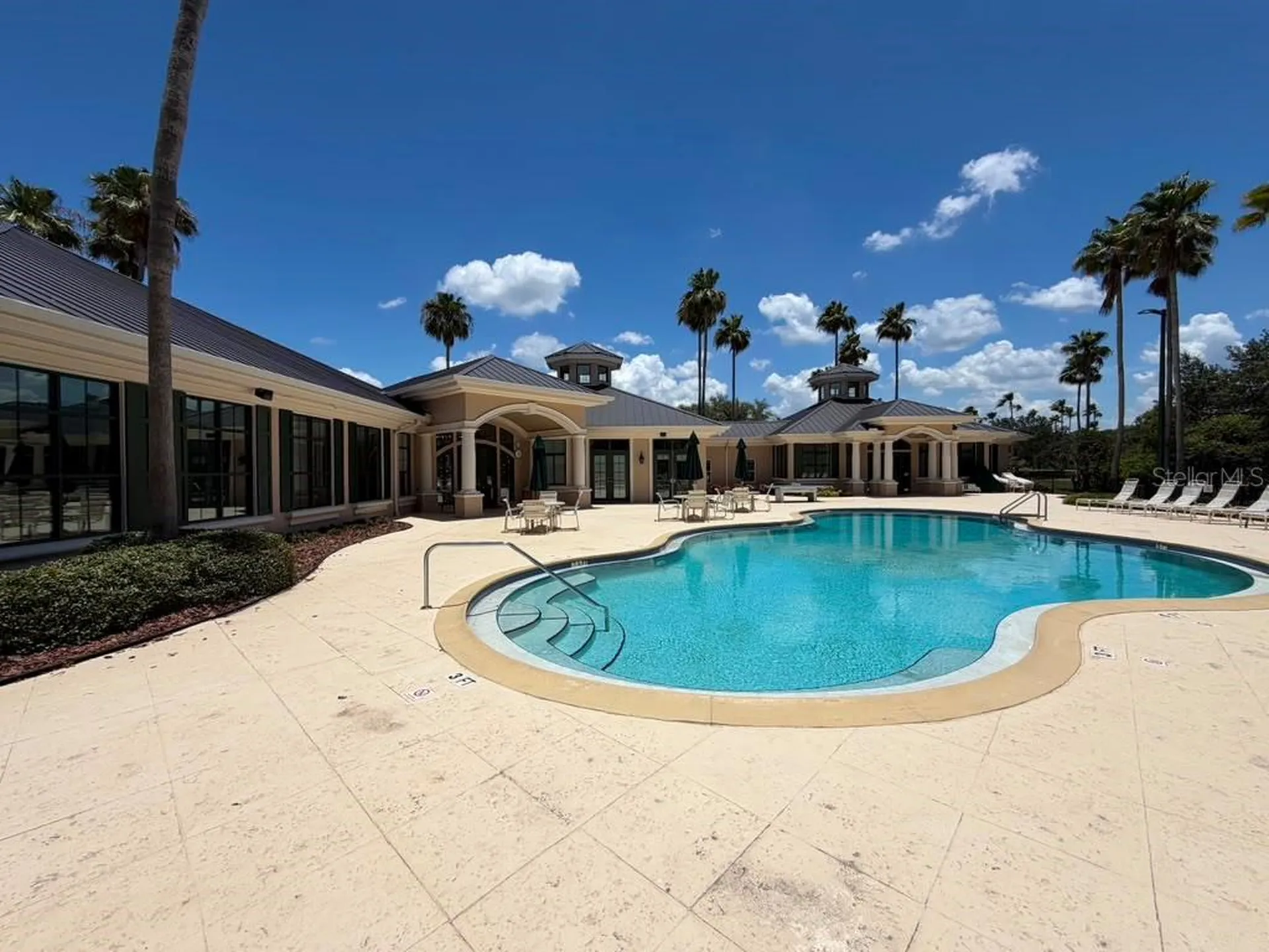 18014 Arbor Crest Drive Tampa FL 33647
