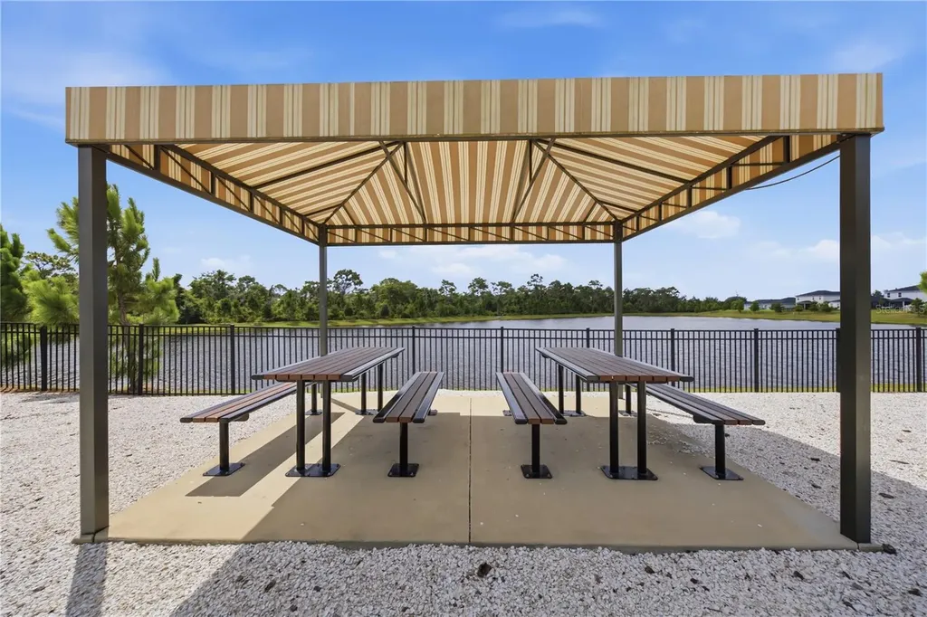 822 170th Court E Bradenton FL 34212