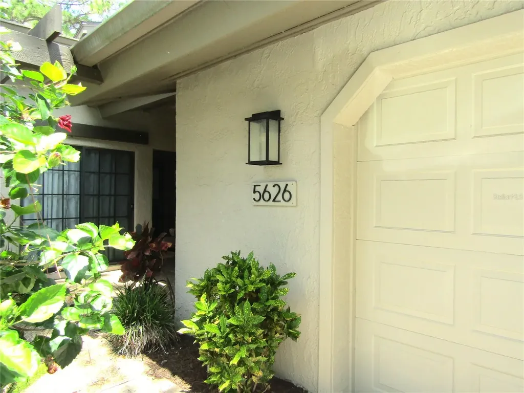 5626 Pipers Waite Sarasota FL 34235