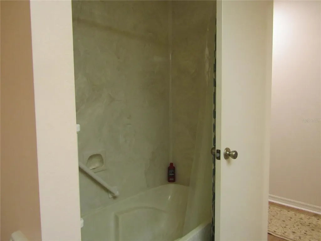 5626 Pipers Waite Sarasota FL 34235