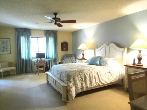 5626 Pipers Waite Sarasota FL 34235