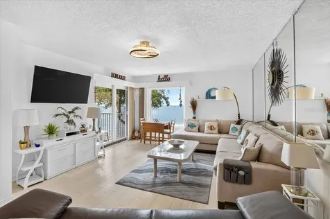 7400 Sunshine Skyway Lane S St Petersburg FL 33711